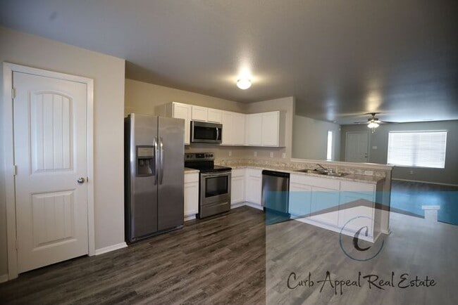 Building Photo - Beautiful 4 bedroom/2 bath home - Nettleton