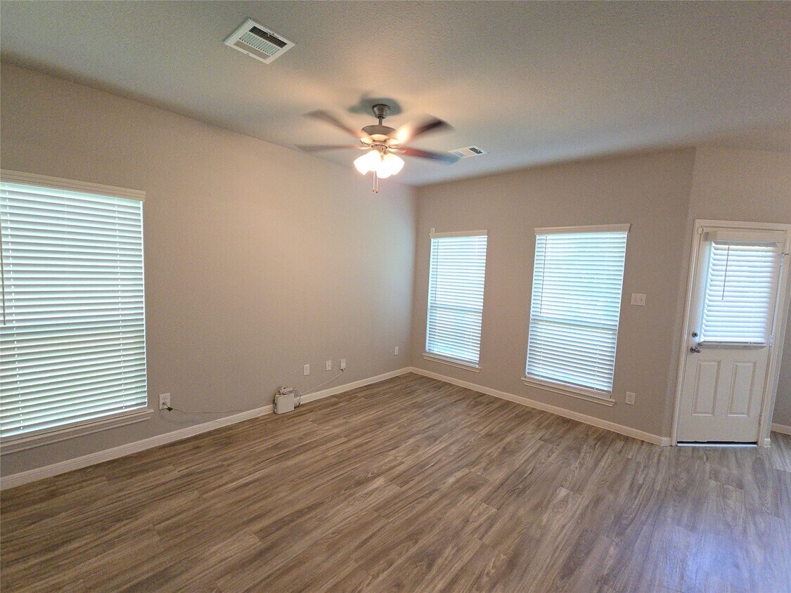 Building Photo - 6543 Castle Loch Ct