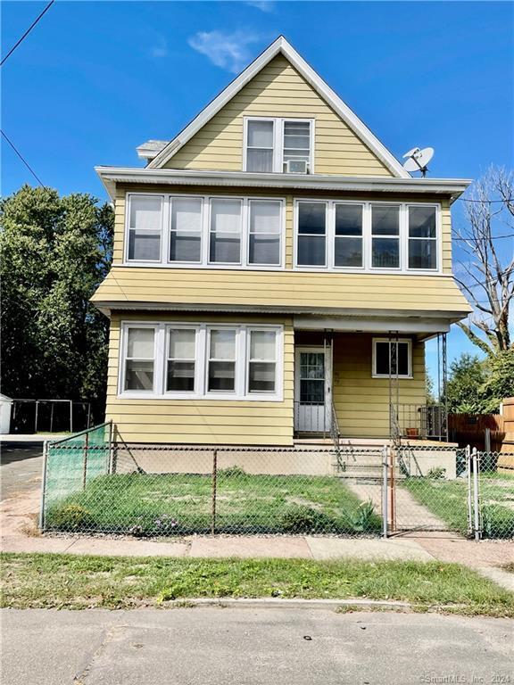 Primary Photo - 83 Atwater St