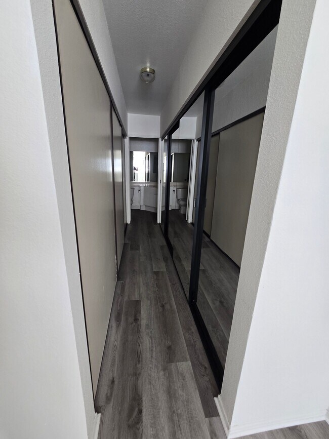 Building Photo - Magnolia View Apartments