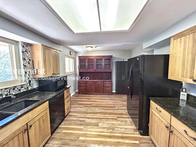 Building Photo - 7165 Gold Pan Ct