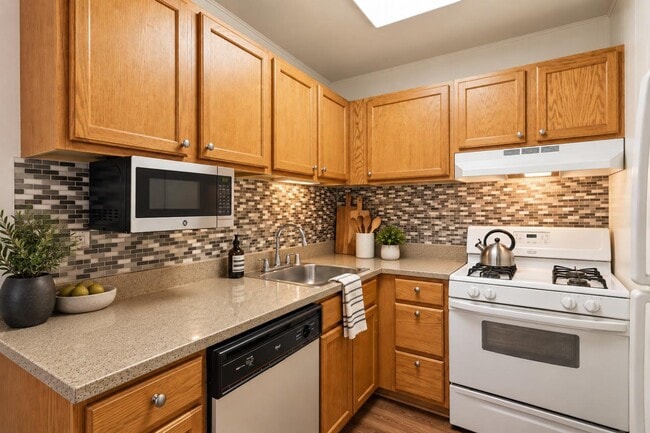 Building Photo - Westerlee Apartment Homes