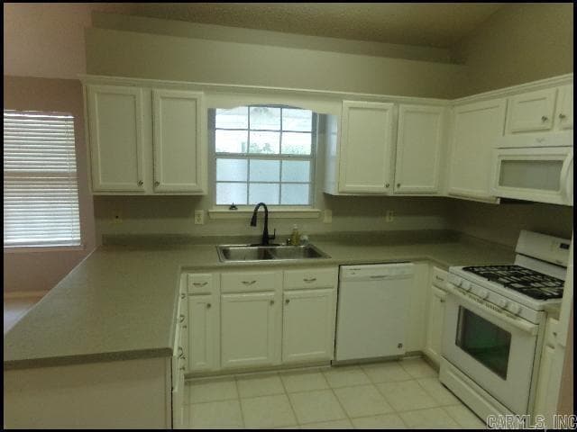 Building Photo - 1706 Kensington Dr