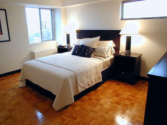 Foto del edificio - 1575 Tremont St