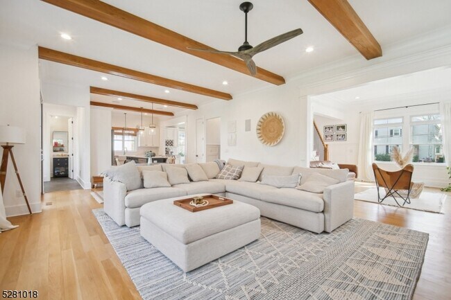 Foto del edificio - 201 Massachusetts St