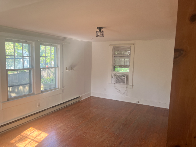 Building Photo - 1707 Wright Ave