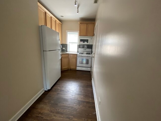 Foto del edificio - 3246 N Clifton Ave