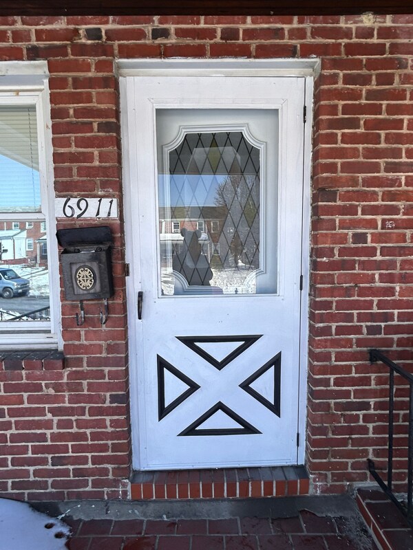 Foto del edificio - 6911 Gough St