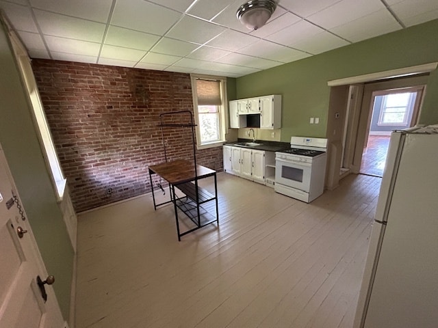 Building Photo - 3439 Missouri Ave