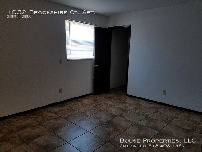 Building Photo - Bouse Apartment Homes