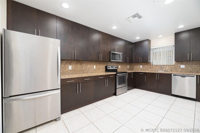 Foto del edificio - 3707 Polk St