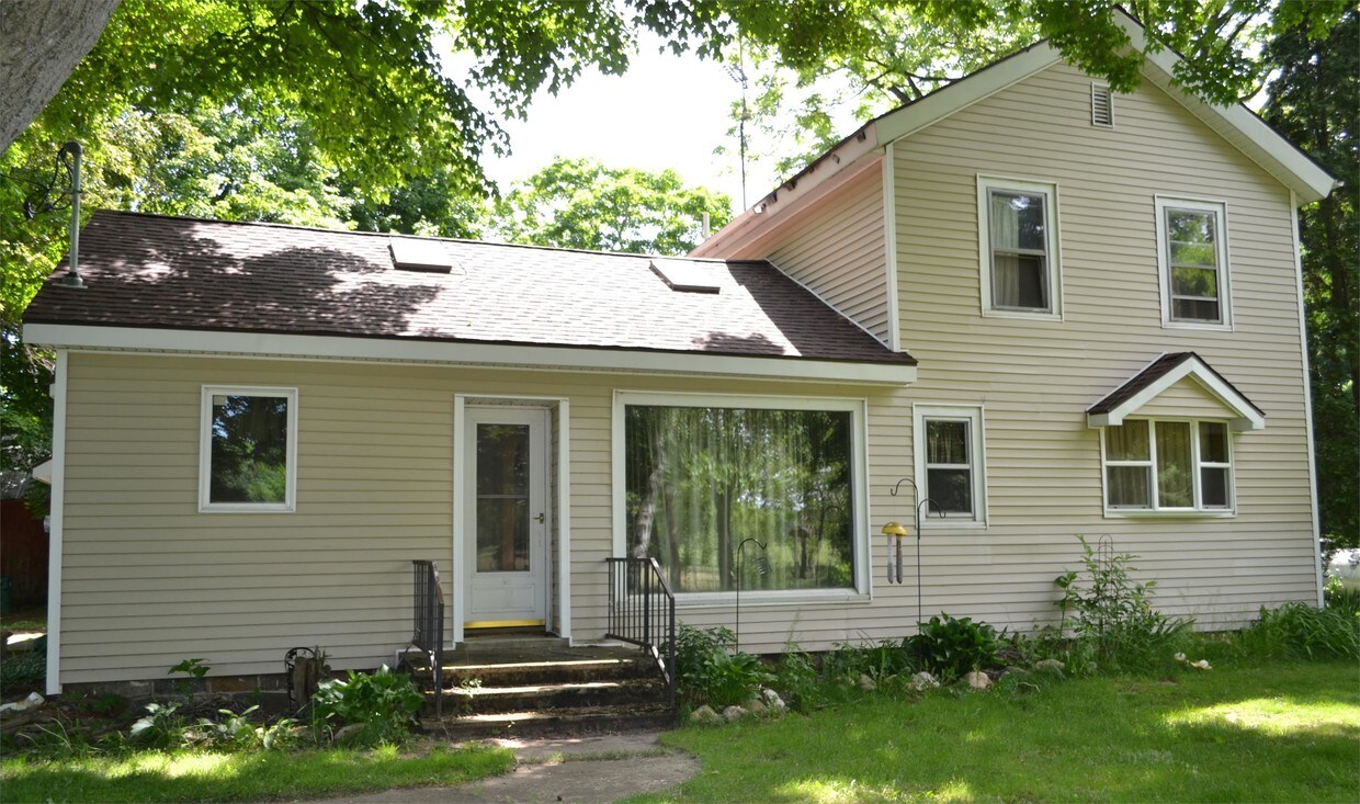 5812 18 1/2 Mile Rd, Marshall, MI 49068 House Rental in Marshall, MI