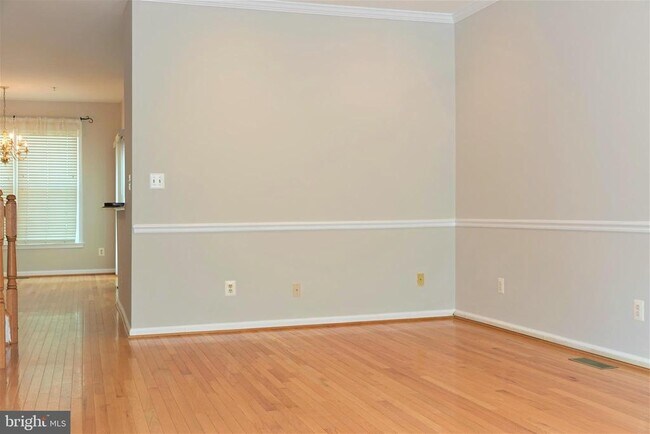 Foto del edificio - 708 Reserve Champion Dr