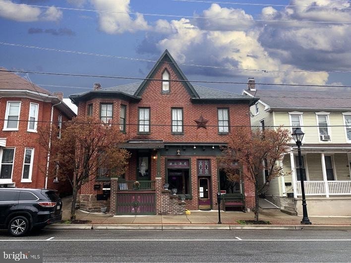Primary Photo - 25 E Baltimore St
