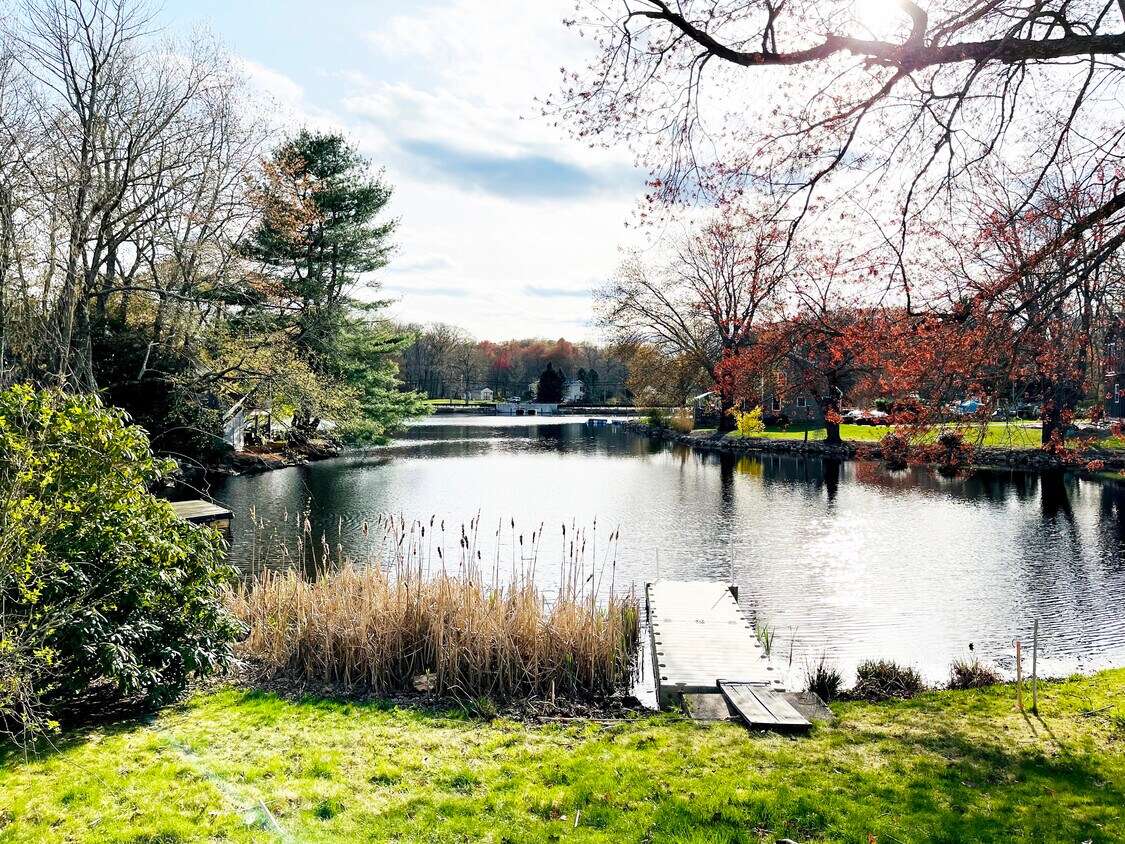 43 Lake Dr, Montville, CT 06370 House Rental in Montville, CT