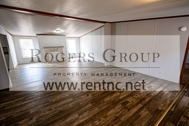 Foto del edificio - Homes for rent in Henderson NC - 44 Skylar...