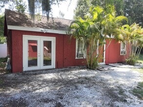 Building Photo - 3029 West Pl