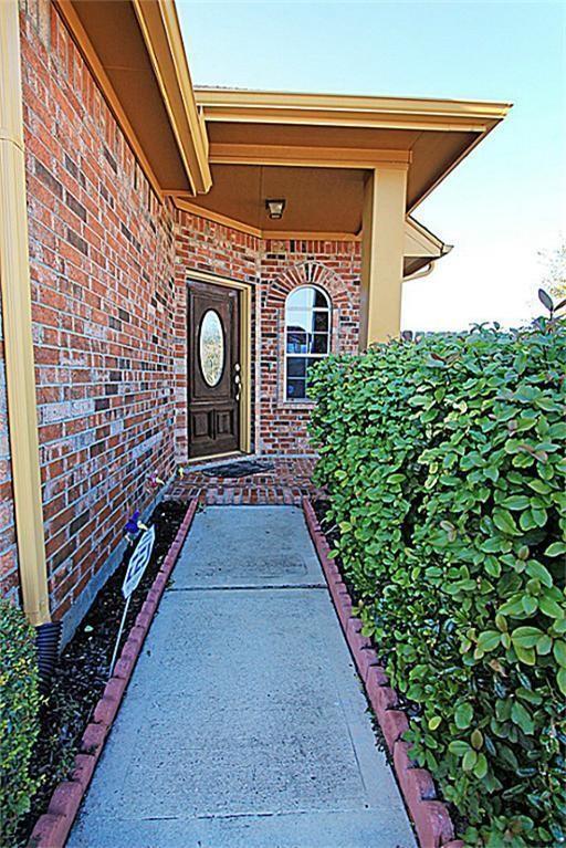 Foto del edificio - 21610 Shallow Glen Ln
