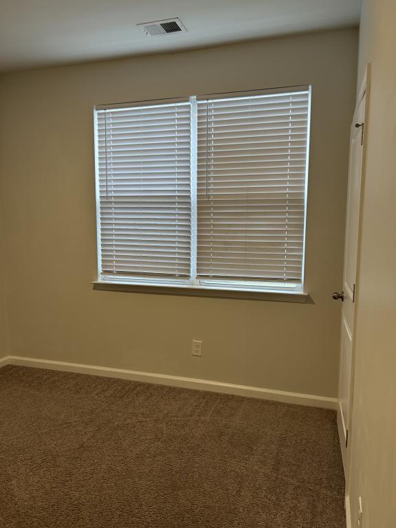 Building Photo - 2105 Ridgedale Dr