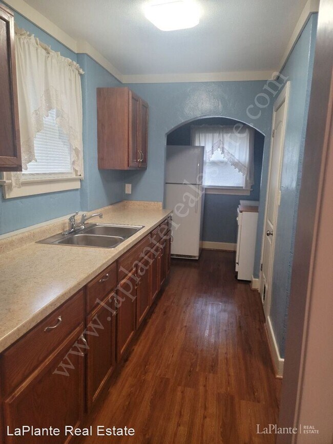 Building Photo - 3 br, 1 bath House - 2048 Balkan Place 1