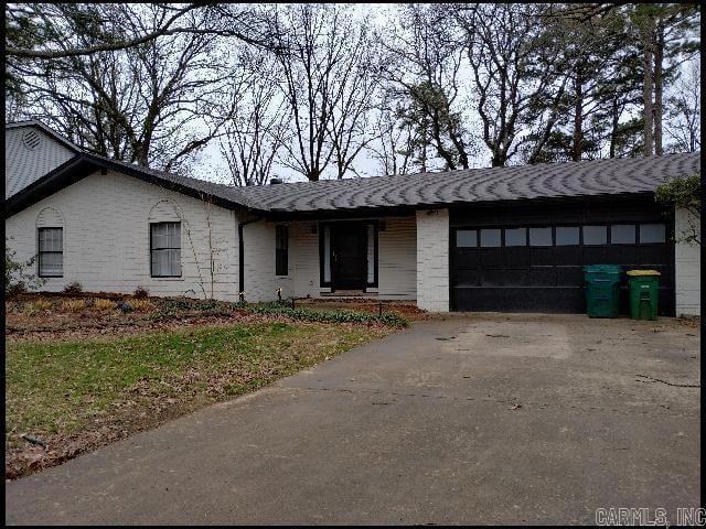 Primary Photo - 11901 Southridge Dr