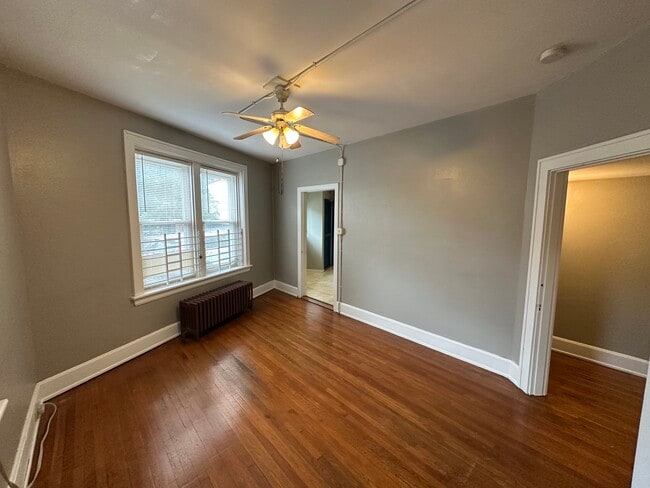 Building Photo - 3235 Jefferson Ave