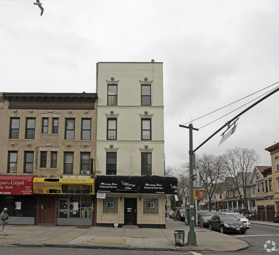 Foto del edificio - 1152 Nostrand Ave