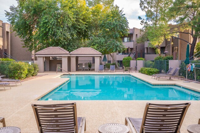 heated pool - 7777 E Main St