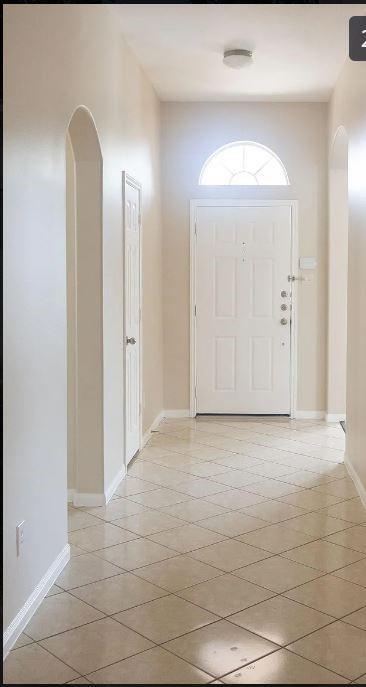 Building Photo - 25239 Clover Ranch Dr