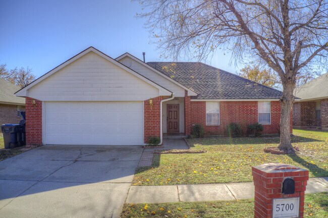 Foto del edificio - 5700 SE 87th St