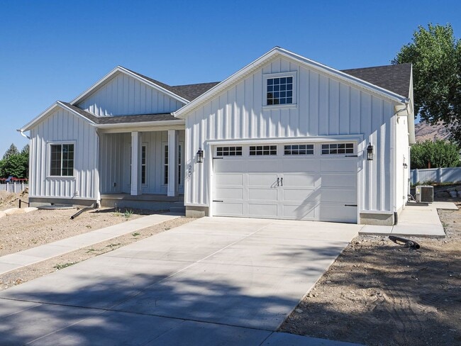 Building Photo - 251 E 1280 N