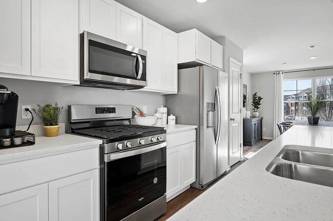 Foto del edificio - 8760 Clover Ln