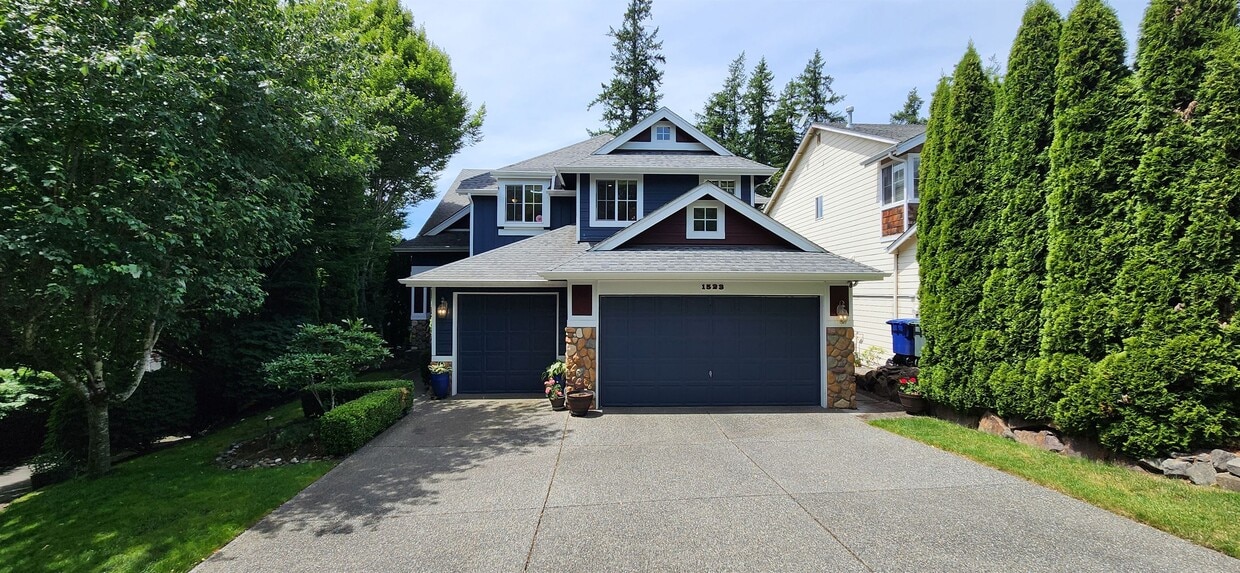 Primary Photo - 1523 225th Pl SE