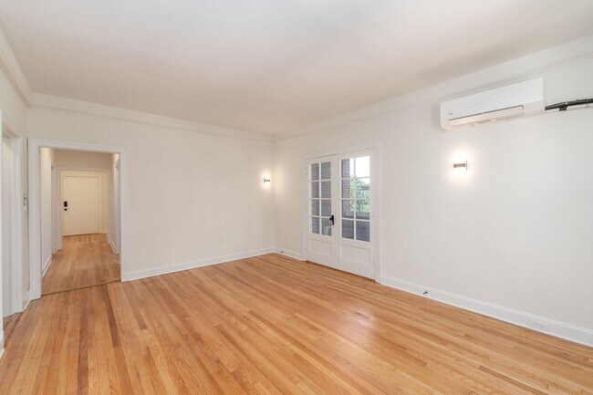 Building Photo - Newly Remodeled 1-Bedroom, 1-Bathroom Near Johns Hopkins University