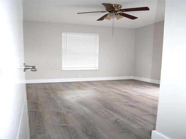 Foto del edificio - 7347 NW 75th St