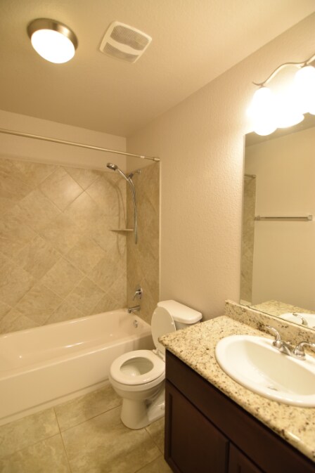 Foto del edificio - 3410 Greyfriar Dr