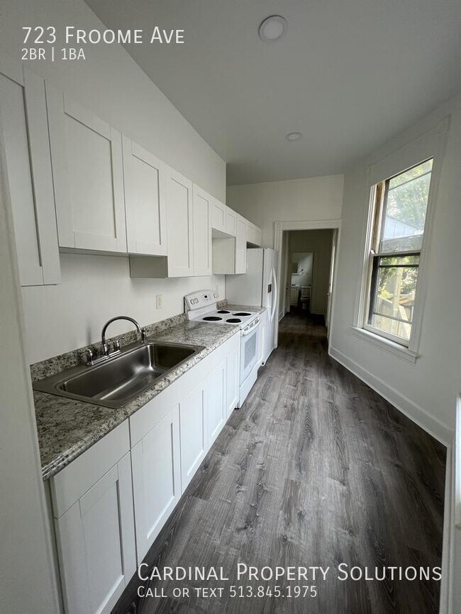 Building Photo - RENOVATED 2-BEDROOM IN SPRING GROVE!  Imme...