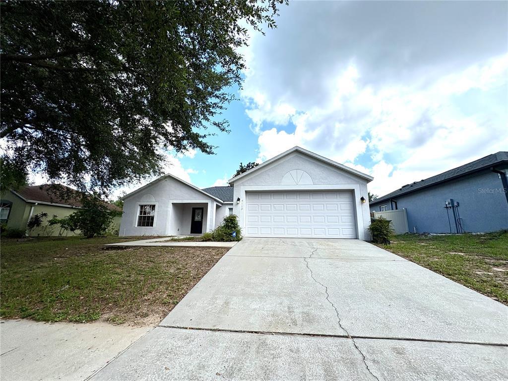 Primary Photo - 4113 Copper Canyon Blvd