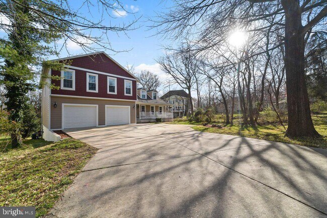 Building Photo - 1108 Swan Creek Rd