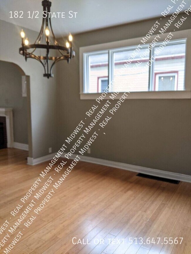 Foto del edificio - 182 1/2 State St-