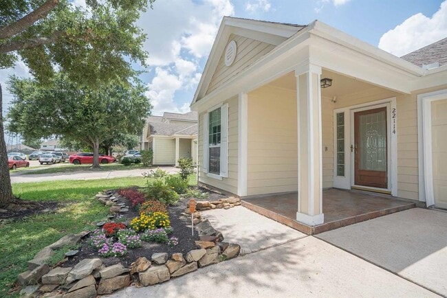 Building Photo - 22114 Guston Hall Ln
