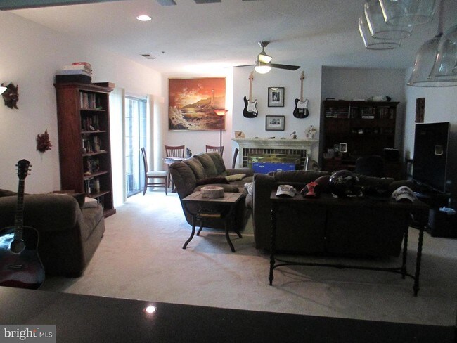 Foto del edificio - 600 Squire Ln