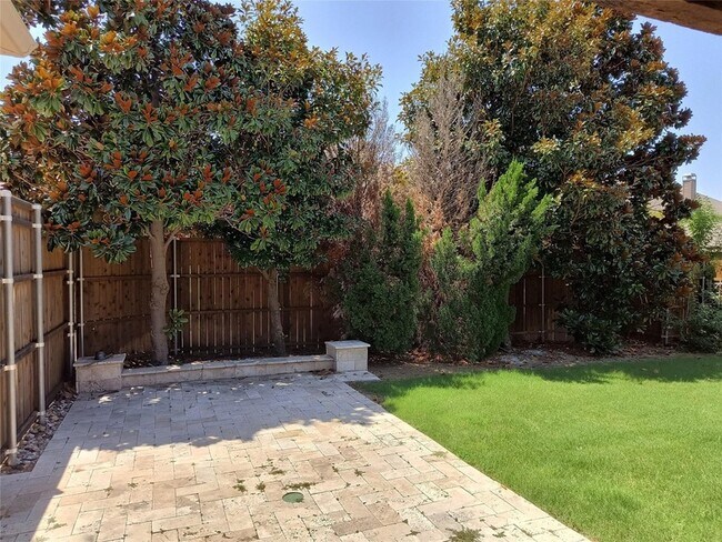 Foto del edificio - 10039 Stancil Ln