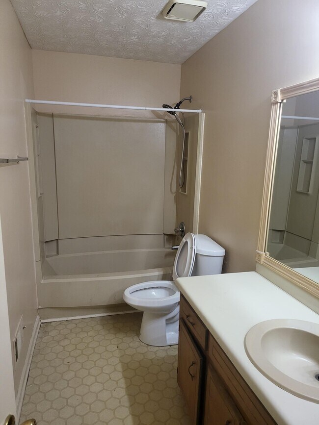 Upstairs bathroom - 231 Scarlet Way