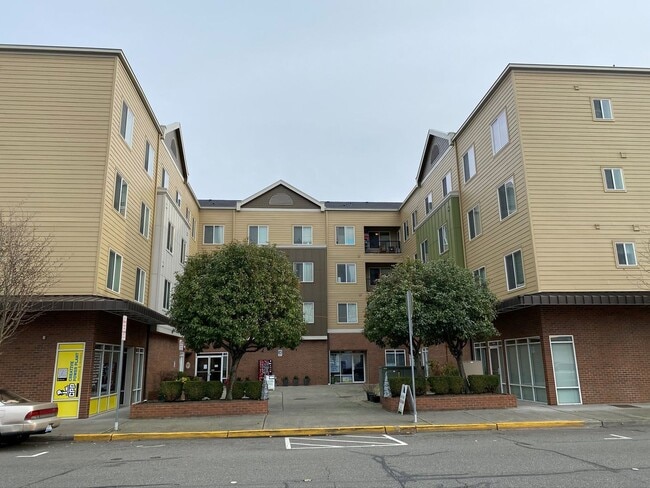 Interior Photo - Divine Suites at Downtown Renton