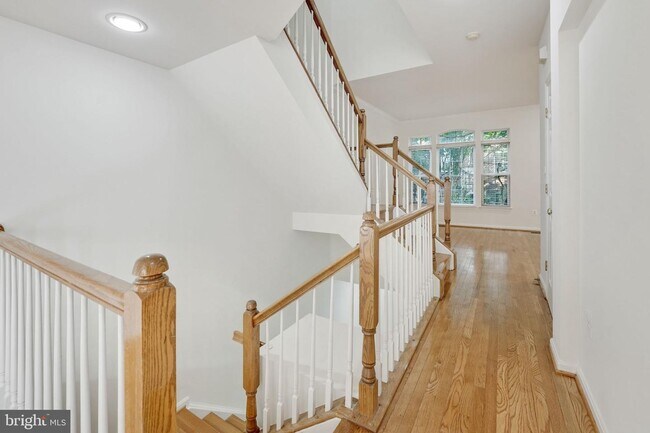 Building Photo - 5408 Cheyenne Knoll Pl