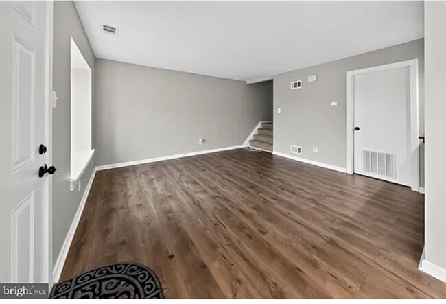 Foto del edificio - 901 Cobble Creek Curv