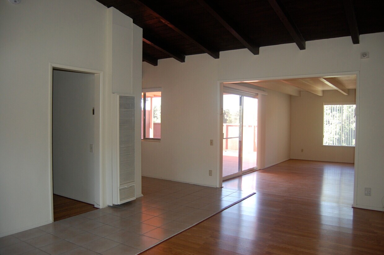 Mikado Apartments, MidCentury Japanese Apartments in Los Angeles, CA Westside Rentals