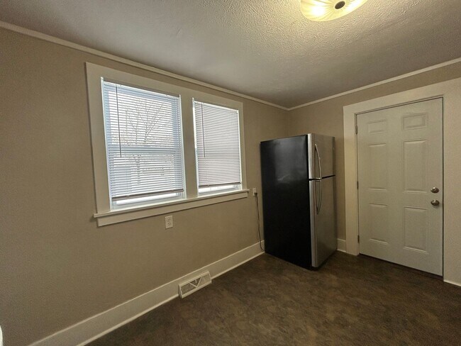 Foto del edificio - Updated 3-Bedroom, 1-Bathroom Home – $1,395/Month | 1,092 Sq. Ft. | Accepting Section 8