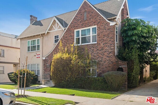 Foto del edificio - 643 S Detroit St